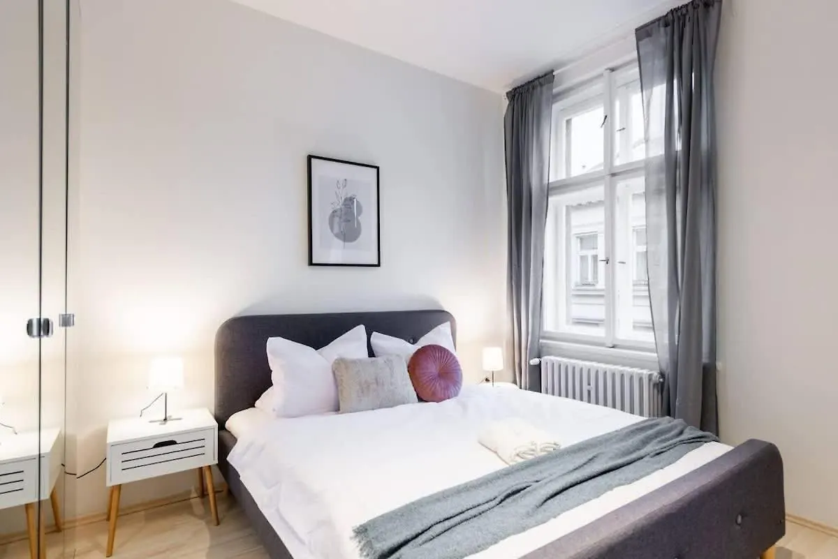 Welcoming Studio In Historic Prague